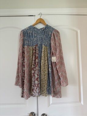 Women’s ' Multicolor Floral Smocked Long-Sleeve Dress